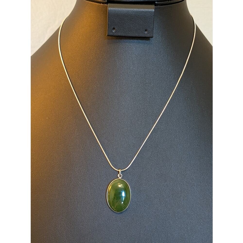 Glowing Green Stone Bezel Set in Sterling Silver & 925 Sterling Silver 20" Chain